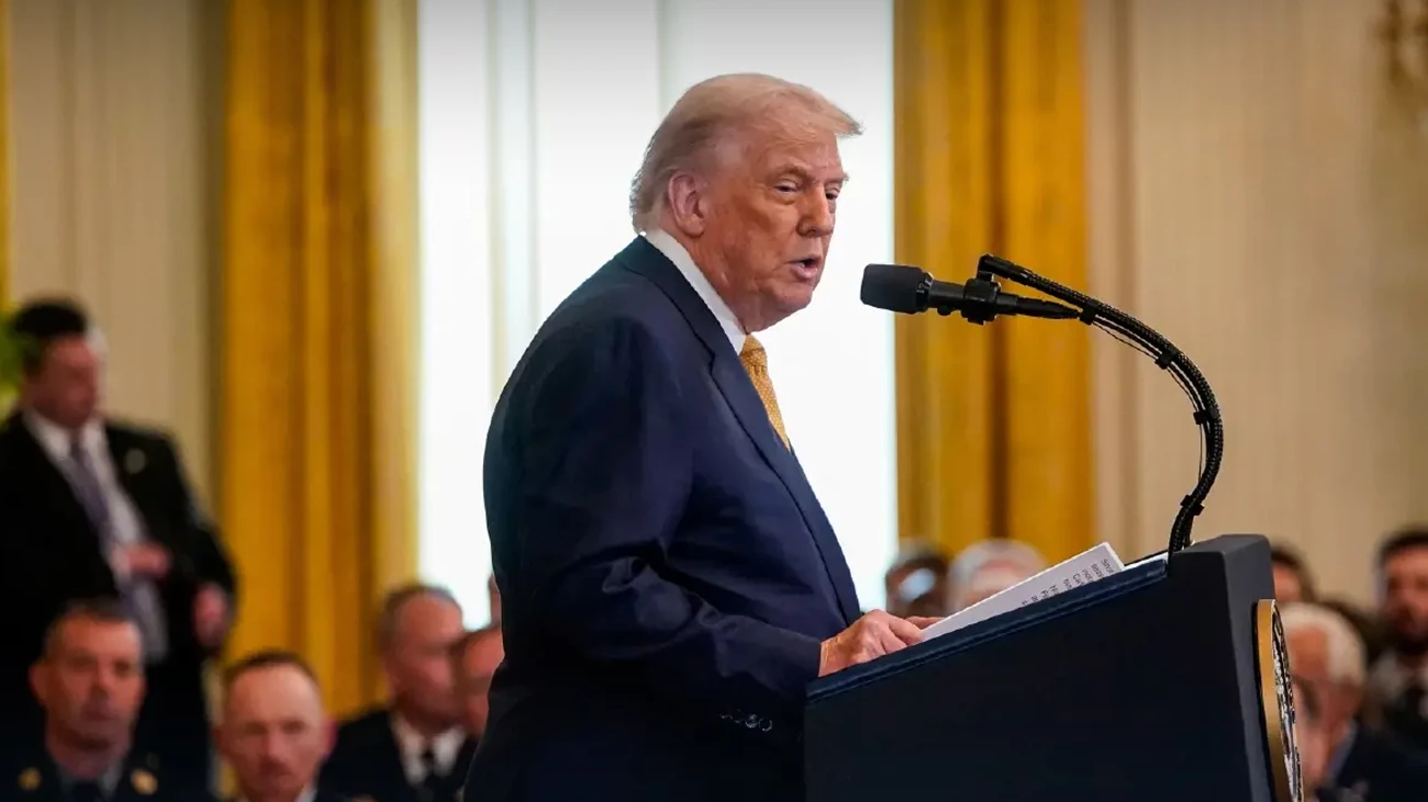 Donald Trump akan Kirimkan Surat Berisi Tarif 10-15% ke 150 Negara